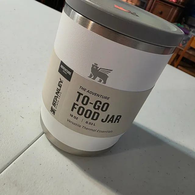 Mercari ad creative: Stanley To Go Food Jar - New Home
