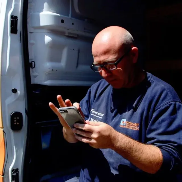 Commusoft ad creative: Stop Losing Track of Generator Services