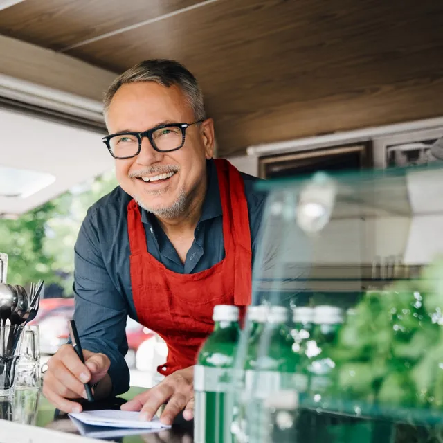 ADP ad creative: Fast, Easy Small Business Payroll