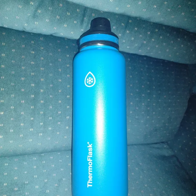 Mercari ad creative: Thermoflask Insulated Water Bottle Insulated Stainless Steel Water Bottle - Home