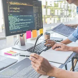 Clutch ad creative: Find The Right Software Development Team