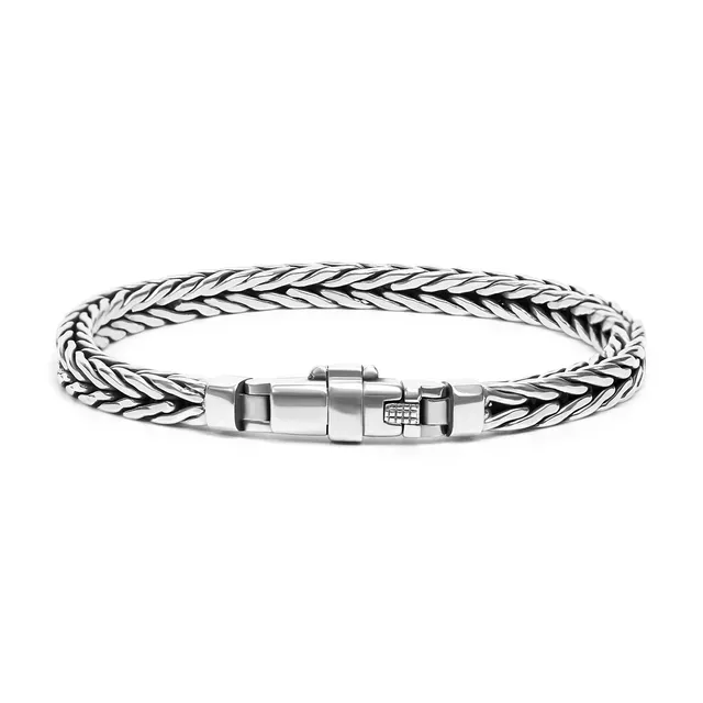 Ronatelli ad creative: Crein - Foxtail Bracelet