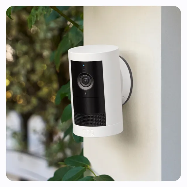 Ring ad creative: 40% Off Outdoor Cam Plus