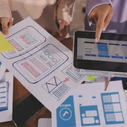 Clutch ad creative: Compare Top App Developers With Reviews