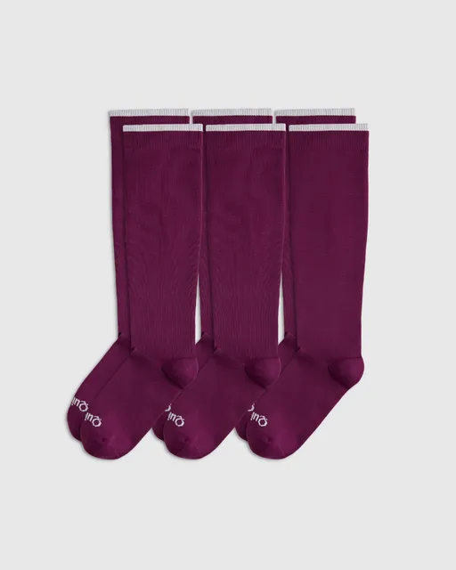 Quince ad creative: Recycled Nylon Compression Sock (3-pack)