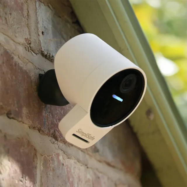 SimpliSafe ad creative: “Best security of 2026”
