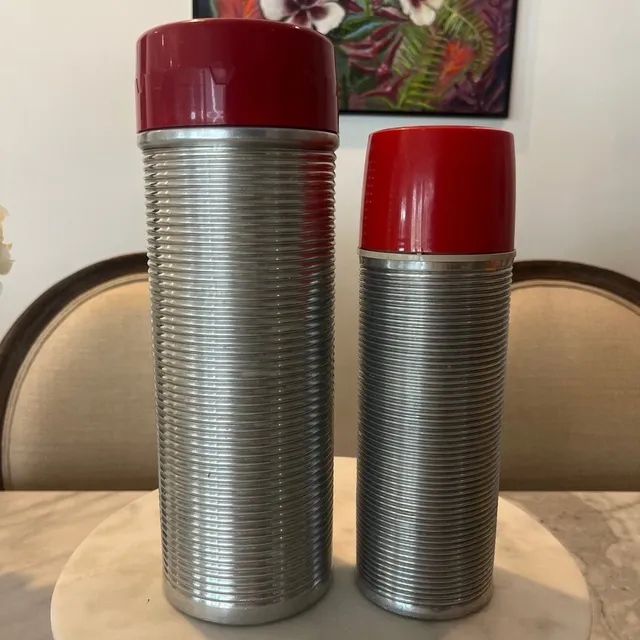 Mercari ad creative: Thermos Vintage - Vintage & collectibles